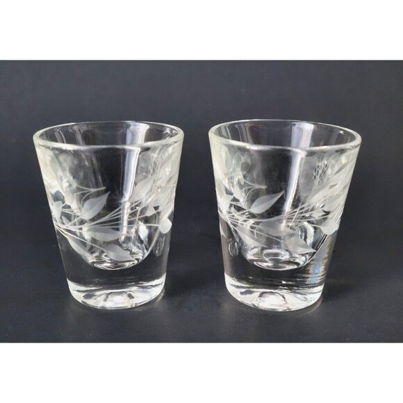 4 Vintage Etched CORNFLOWER Shot Glasses Hughes Barware - Picture 3 of 4